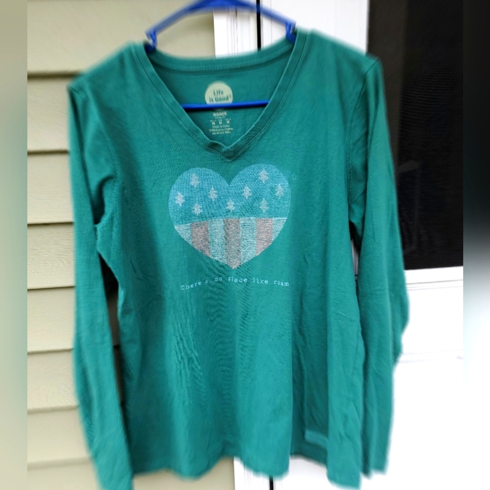 Med "Life is Good" Green long Tshirt 👕
